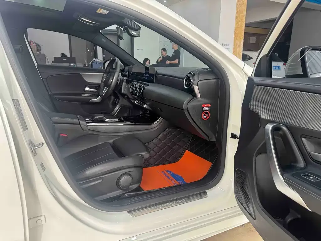Mercedes-Benz A-Class 2021 из CN, фото 7