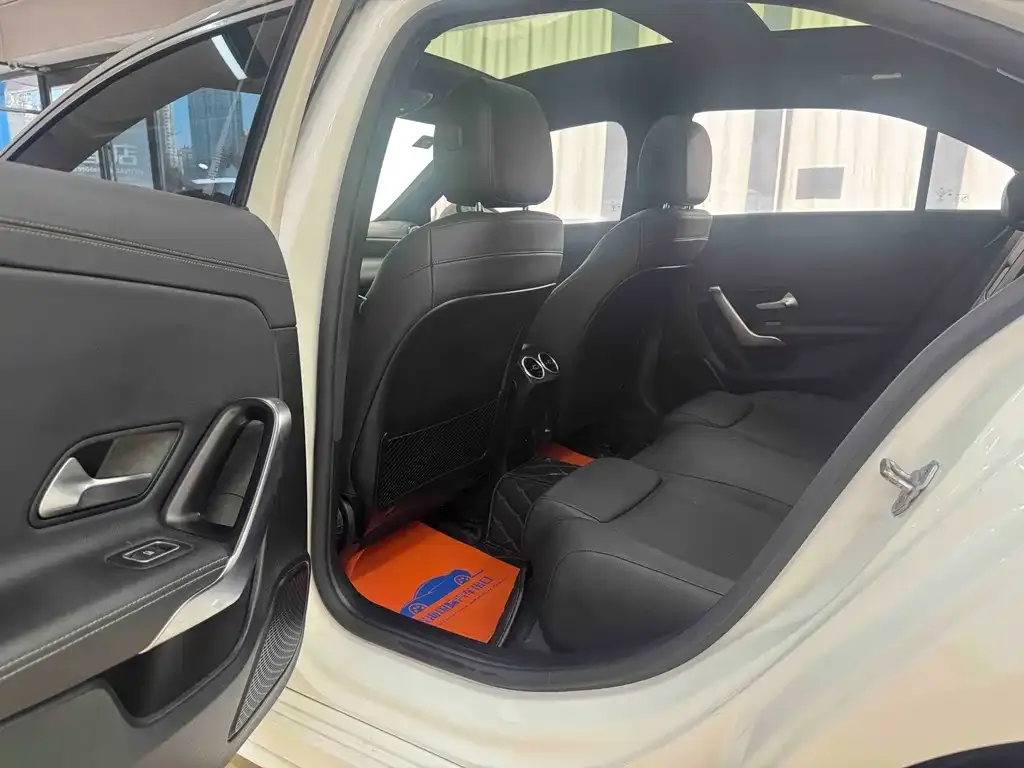 Mercedes-Benz A-Class 2021 из CN, фото 8