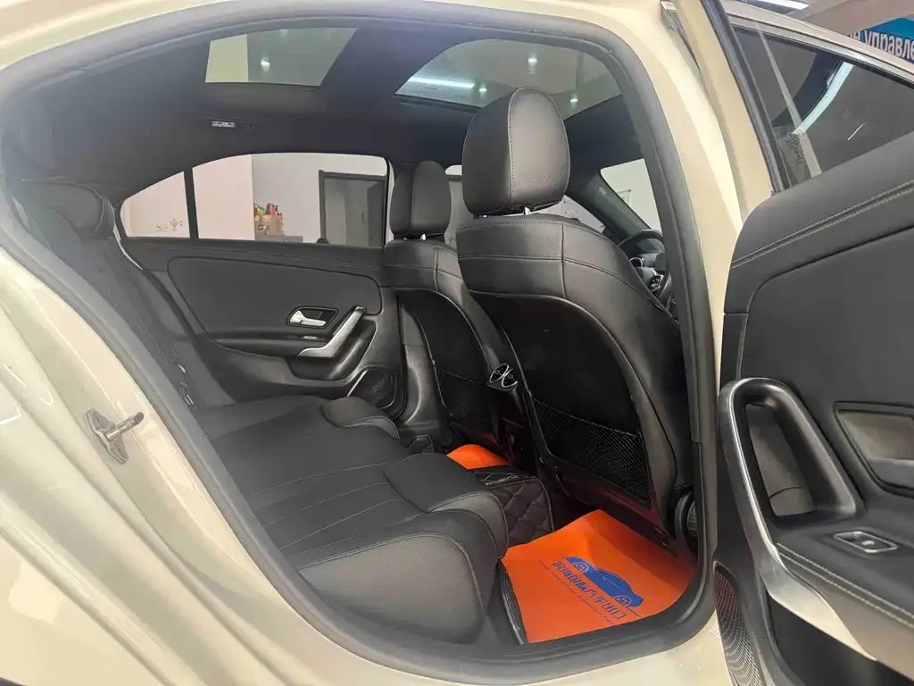 Mercedes-Benz A-Class 2021 из CN, фото 2