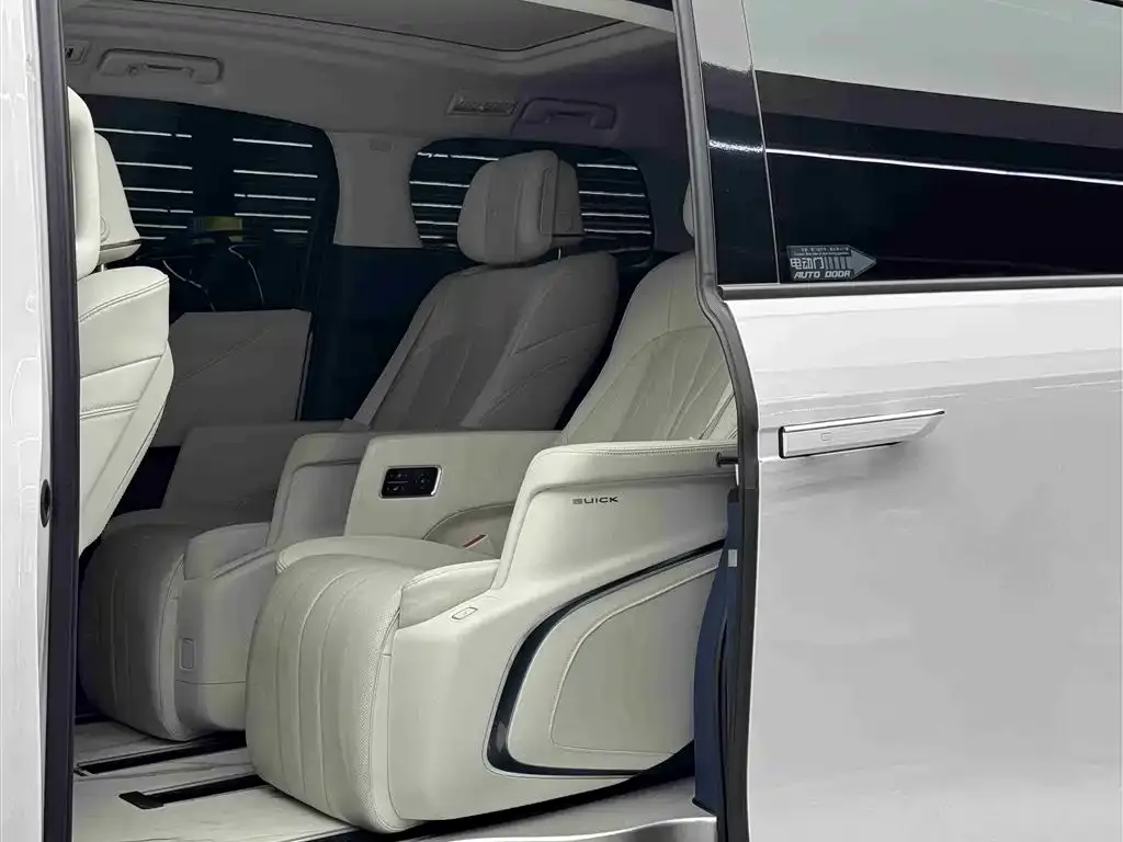 Buick GL8 Hybrid 2024 из CN, фото 4