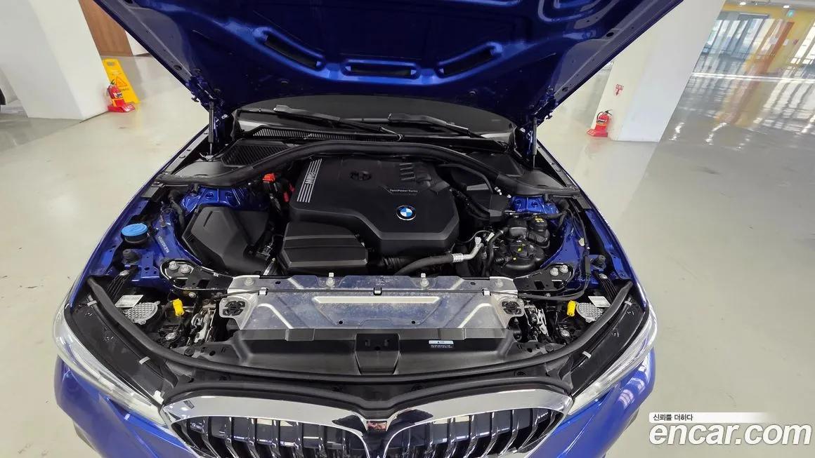 BMW 3-Series 2021 из KR, фото 7