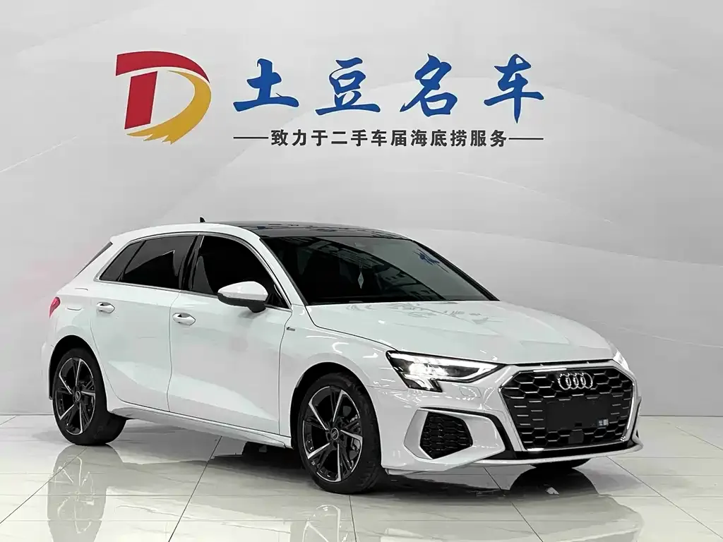Audi A3 2021 из CN, фото 3