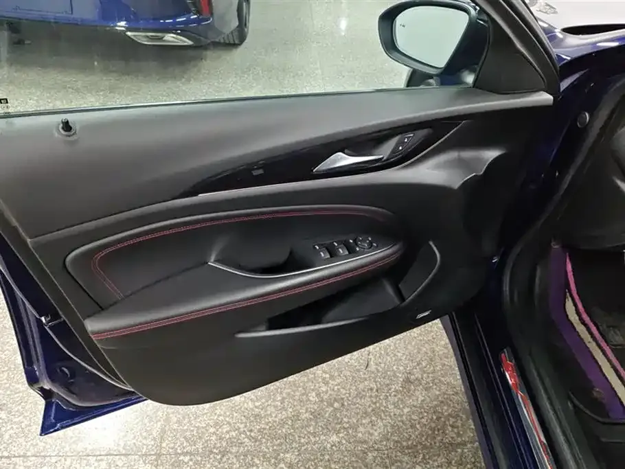 Buick Regal 2022 из CN, фото 8