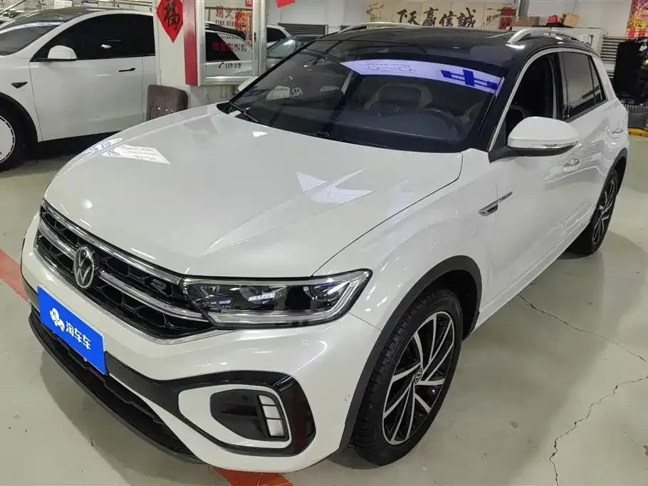 Volkswagen T-Roc 2023 из CN, фото 1
