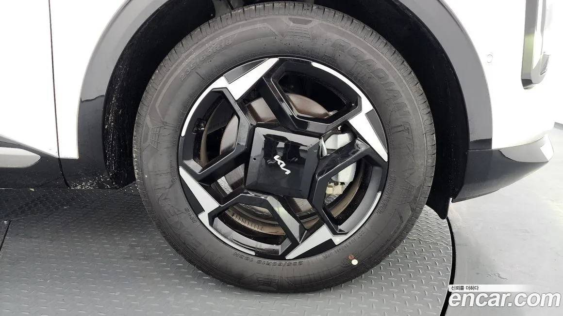Kia Sportage — фото 5