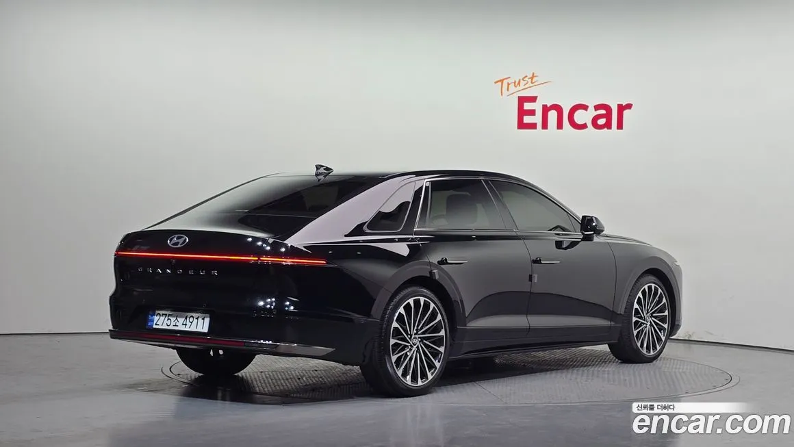 Hyundai Grandeur 2023 из KR, фото 8