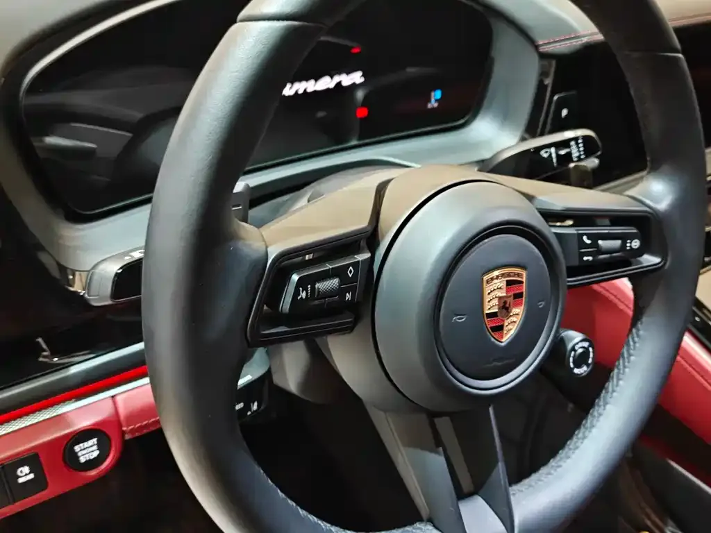 Porsche Panamera 2025 из CN, фото 4