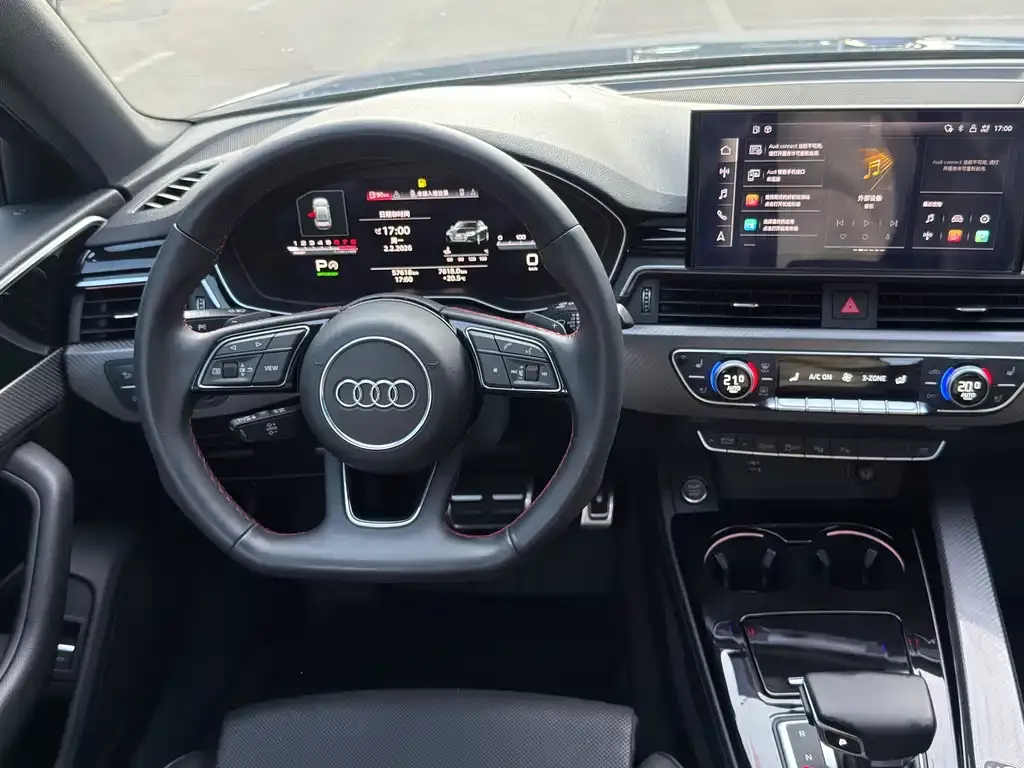 Audi A4L 2022 из CN, фото 8