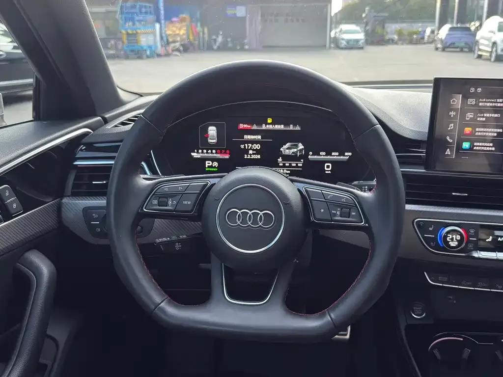 Audi A4L 2022 из CN, фото 2