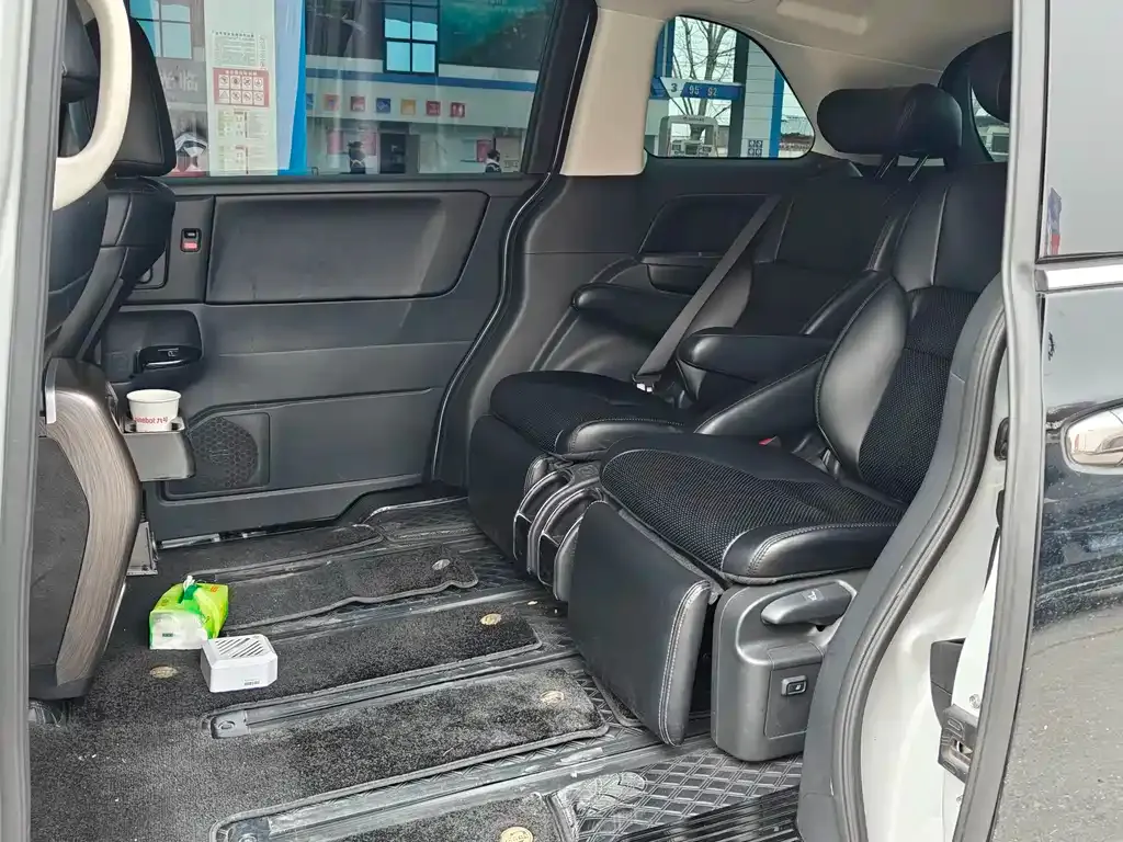 Honda Odyssey 2024 из CN, фото 4