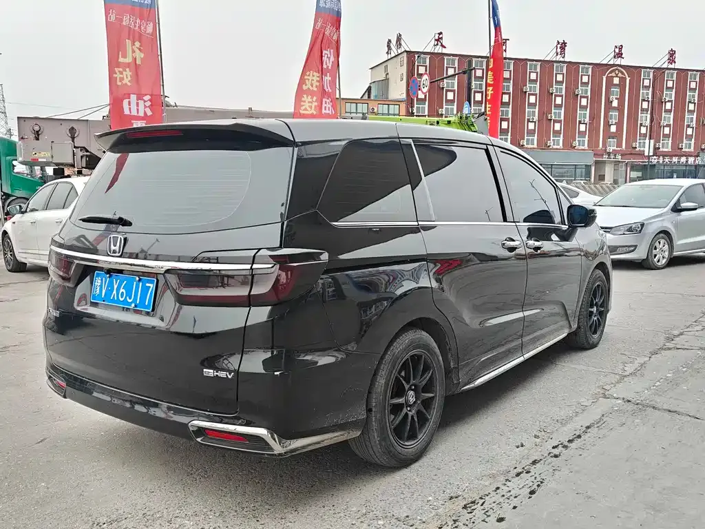 Honda Odyssey 2024 из CN, фото 3