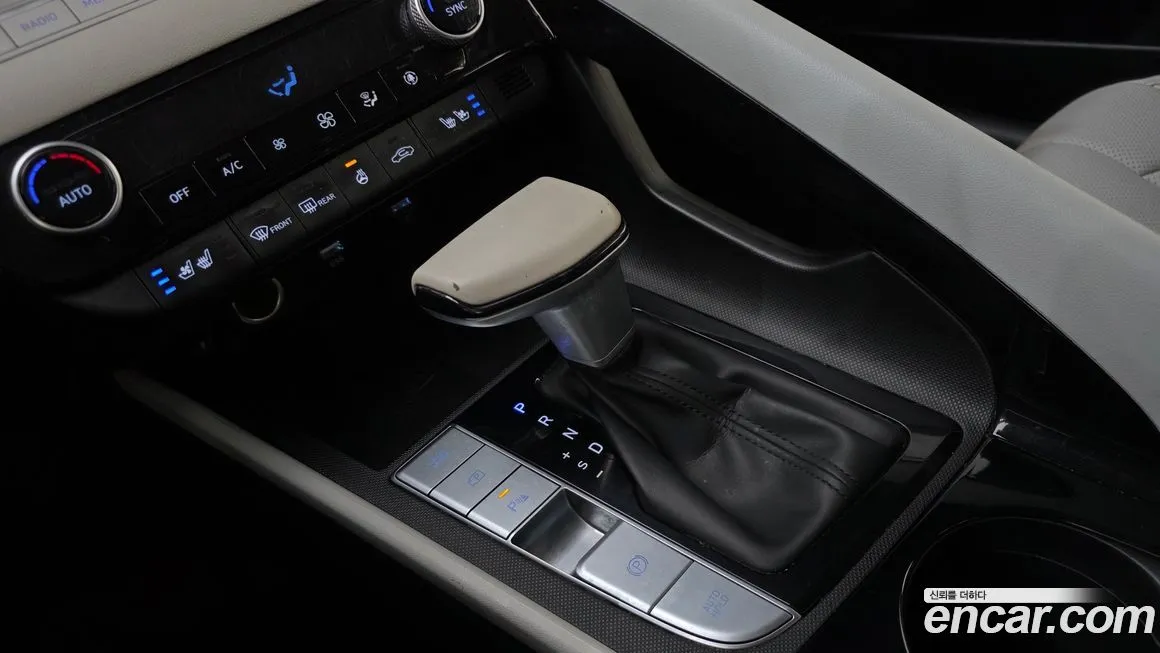 Hyundai AVANTE — фото 9