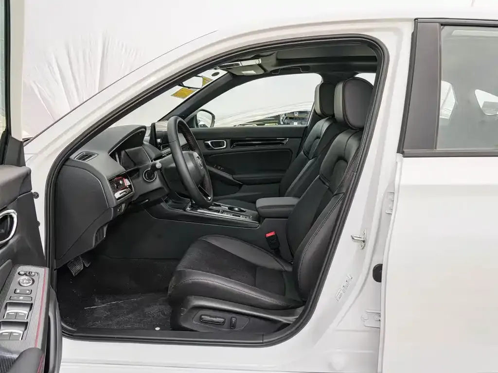 Honda Civic 2025 из CN, фото 3