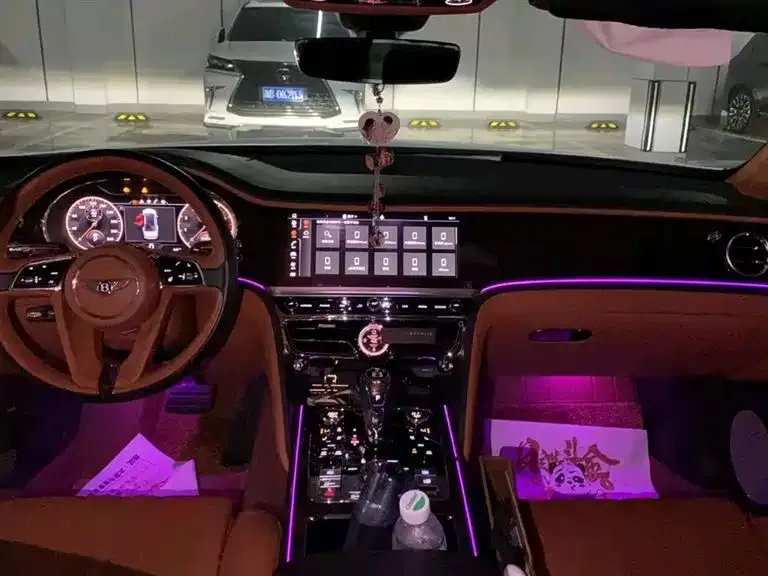 Bentley Flying Spur 2021 из CN, фото 4