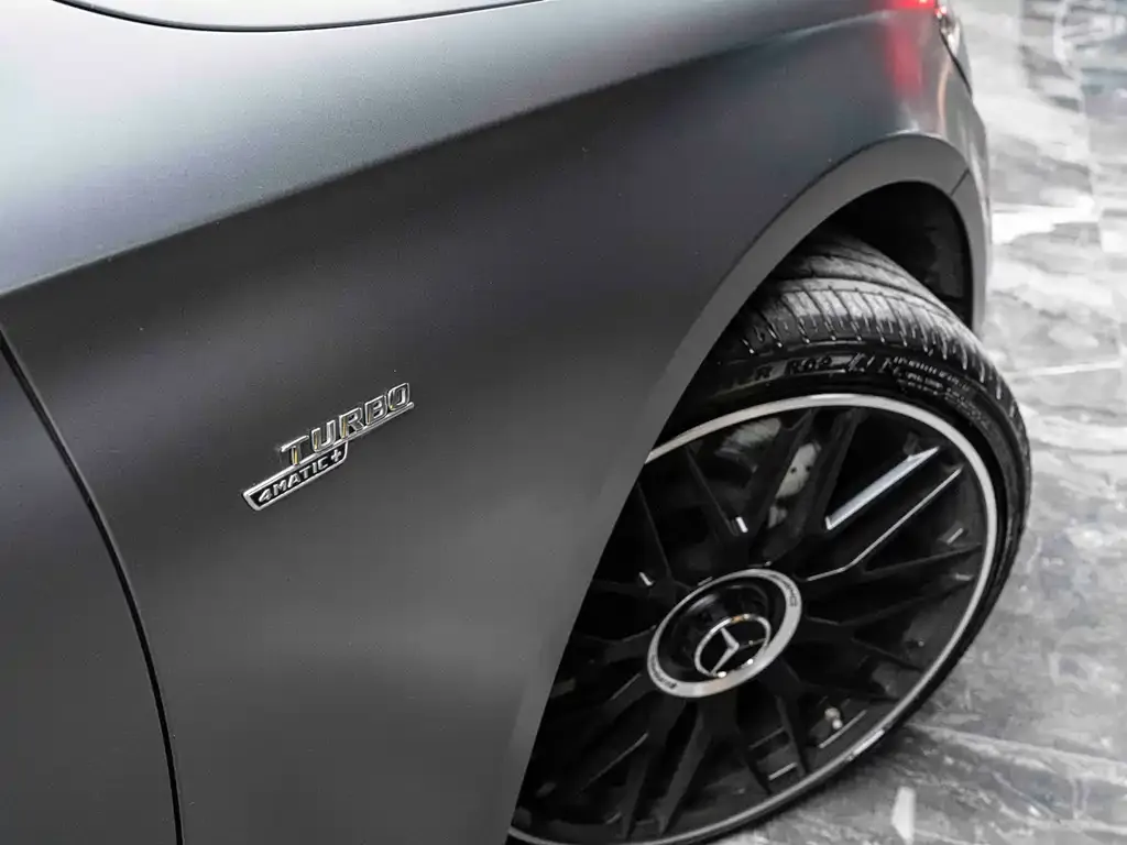 Mercedes-Benz E-Class AMG — фото 5