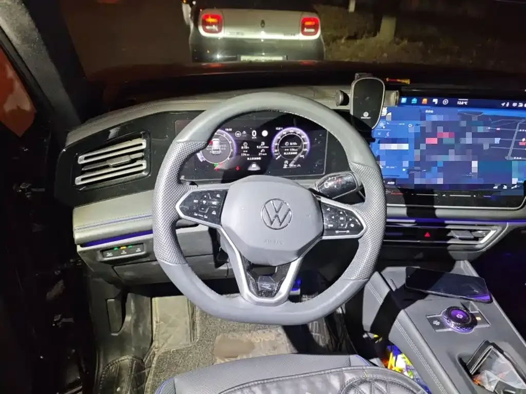 Volkswagen Tiguan L 2024 из CN, фото 8