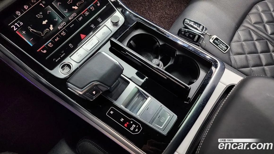 Audi Q7 2022 из KR, фото 10
