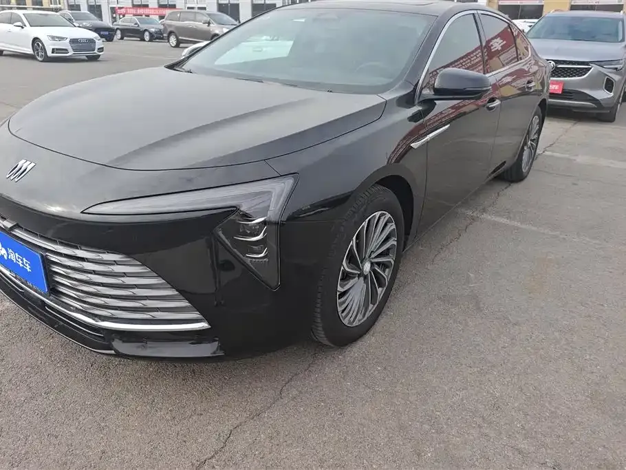 Buick LaCrosse 2024 из CN, фото 1