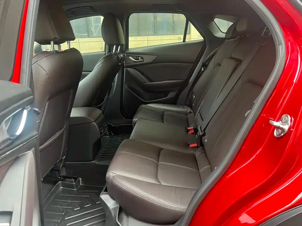 Mazda CX-4 2021 из CN, фото 3