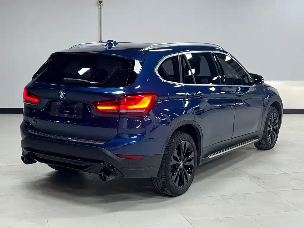 BMW X1 2021 из CN, фото 8