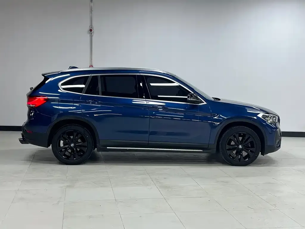 BMW X1 2021 из CN, фото 3