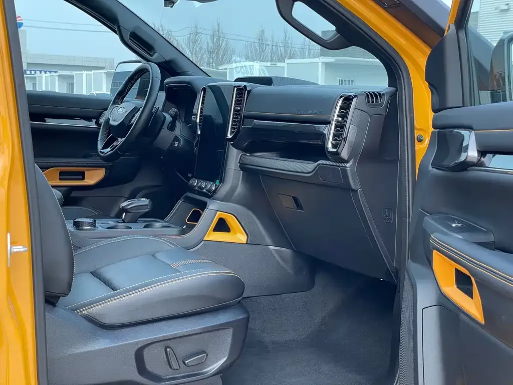 Ford Ranger 2024 из CN, фото 3