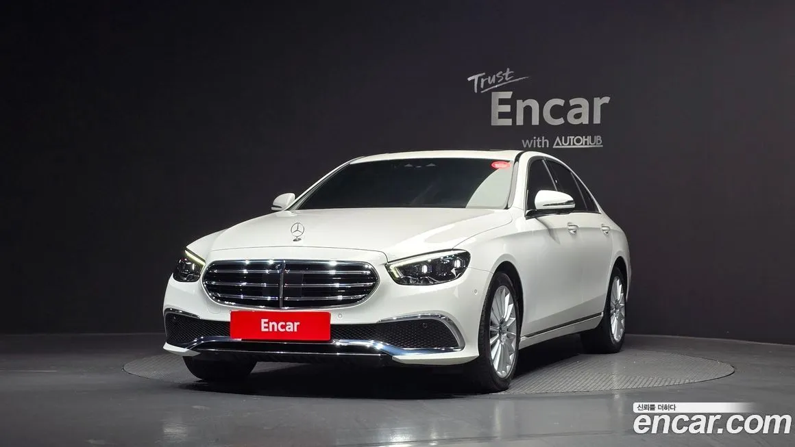 Mercedes-Benz E-Class — фото 5