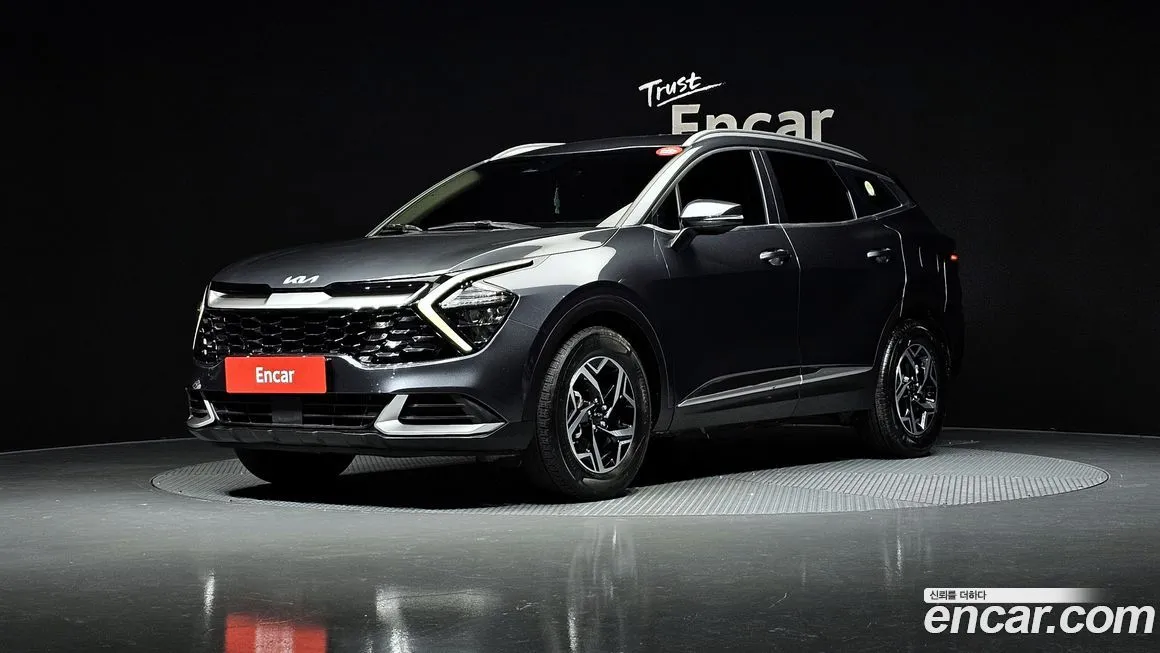 Kia Sportage — фото 1