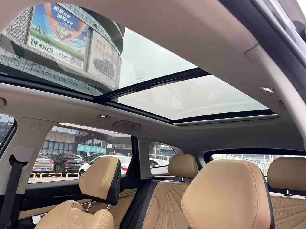 Geely Boyue L 2022 из CN, фото 3
