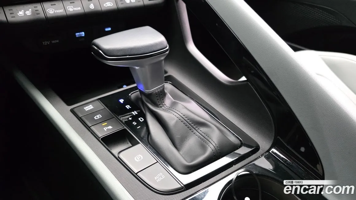 Hyundai AVANTE — фото 9