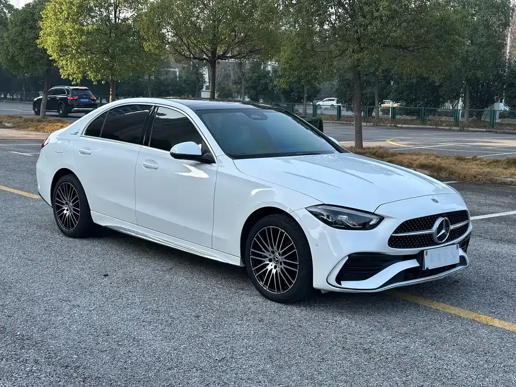 Mercedes-Benz C-Class — фото 10