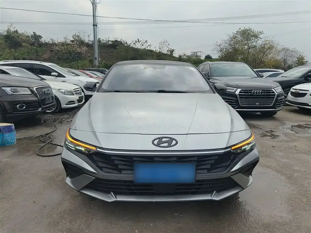 Hyundai Elantra 2024 из CN, фото 10