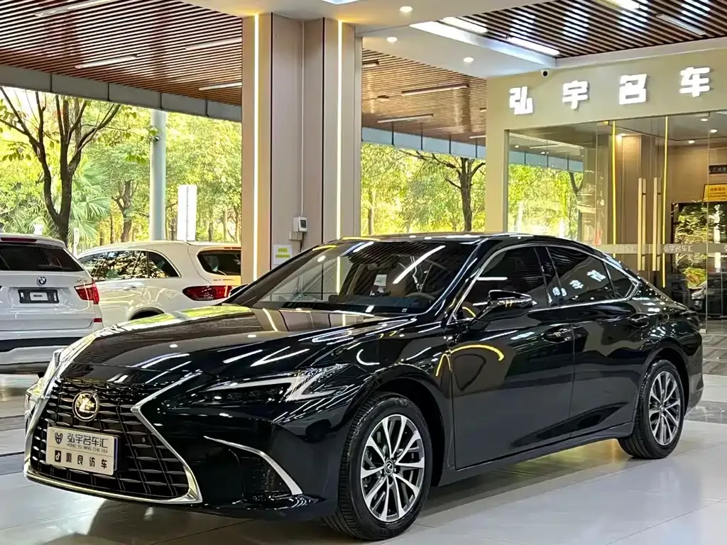 Lexus ES 2025 из CN, фото 7
