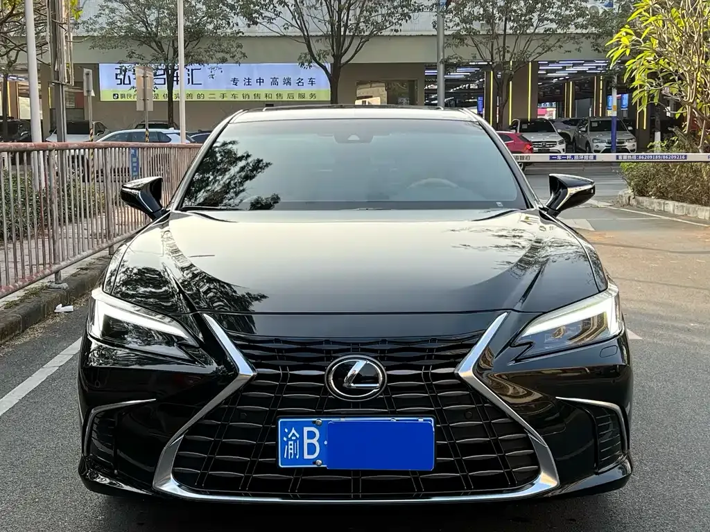 Lexus ES 2025 из CN, фото 5