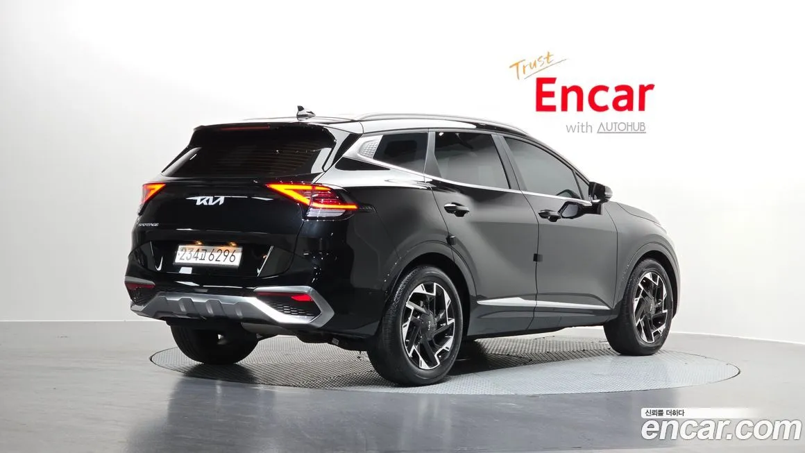 Kia Sportage — фото 10