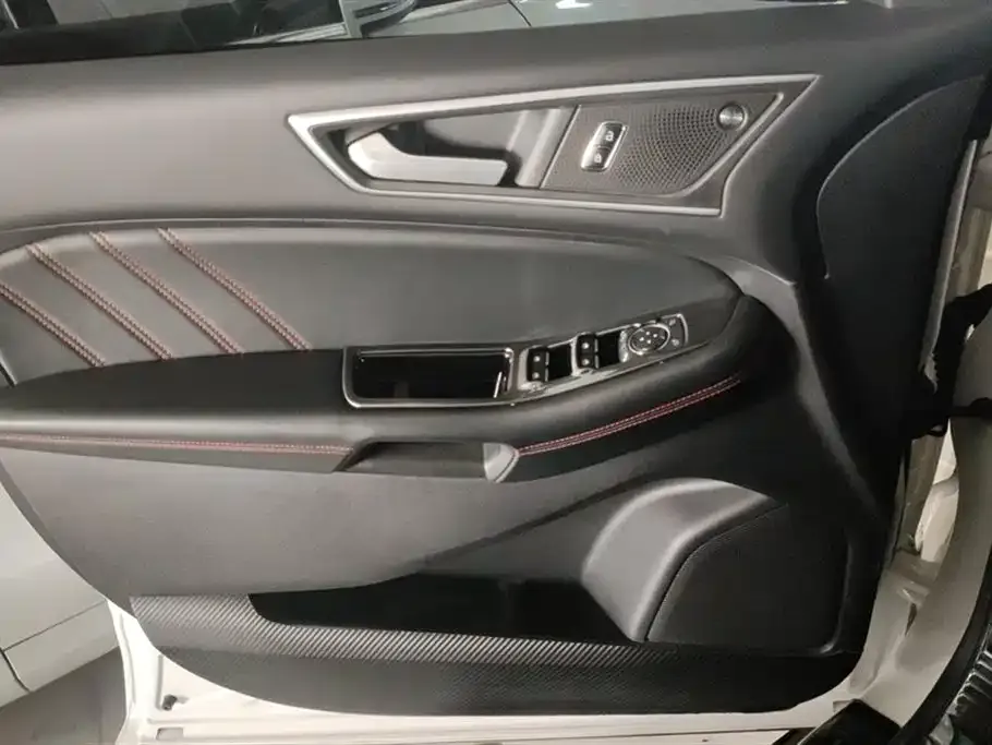 Ford Edge 2021 из CN, фото 7