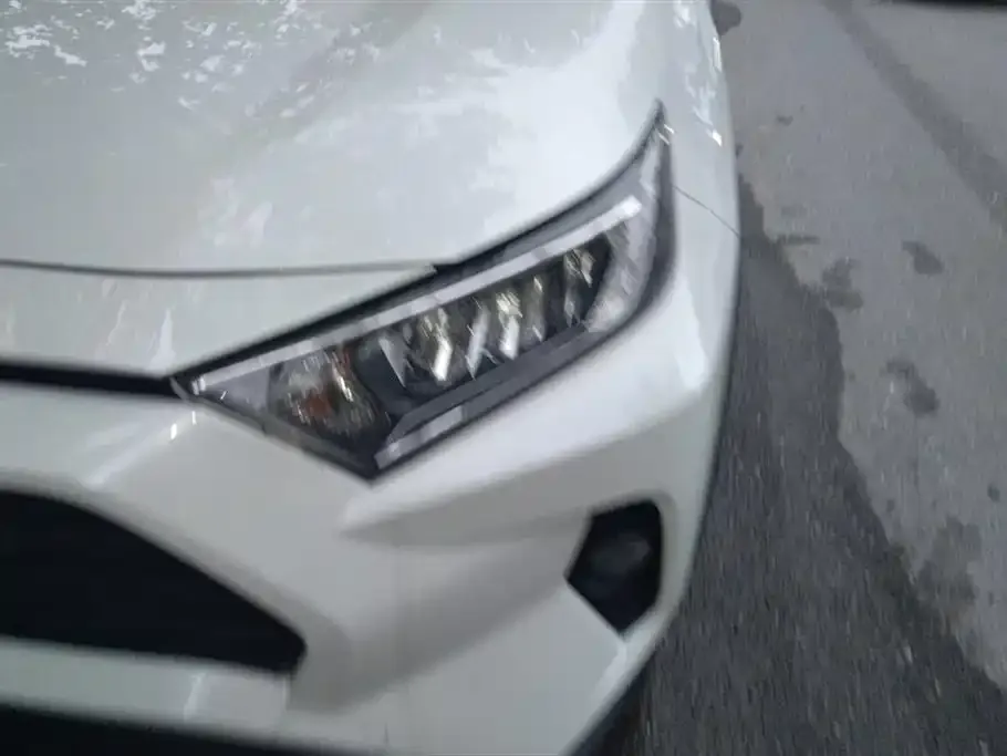 Toyota RAV4 2022 из CN, фото 3