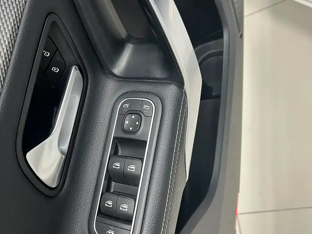 Mercedes-Benz A-Class 2023 из CN, фото 10