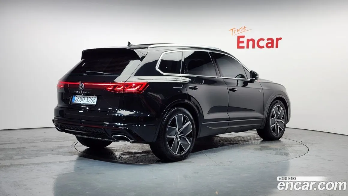 Volkswagen Touareg 2024 из KR, фото 2