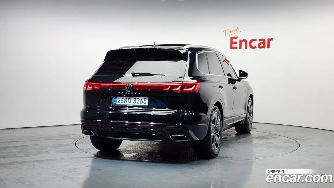 Volkswagen Touareg 2024 из KR, фото 3