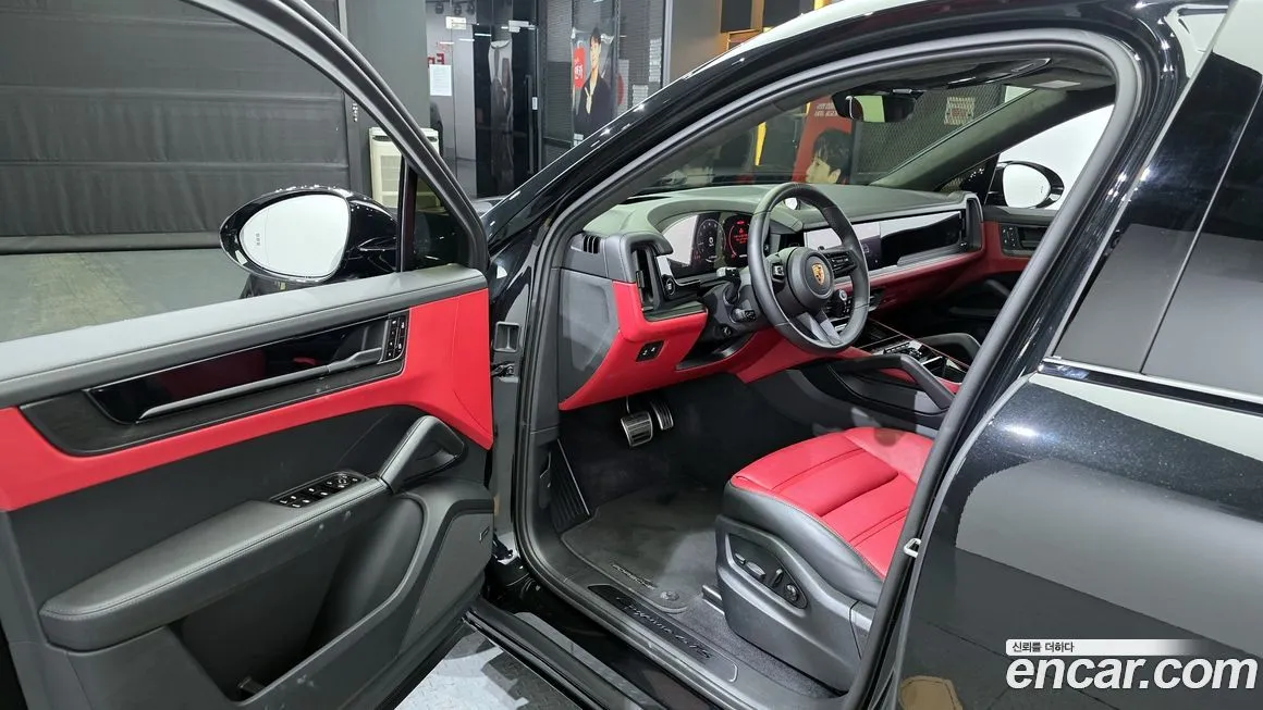 Porsche Cayenne 2025 из KR, фото 9