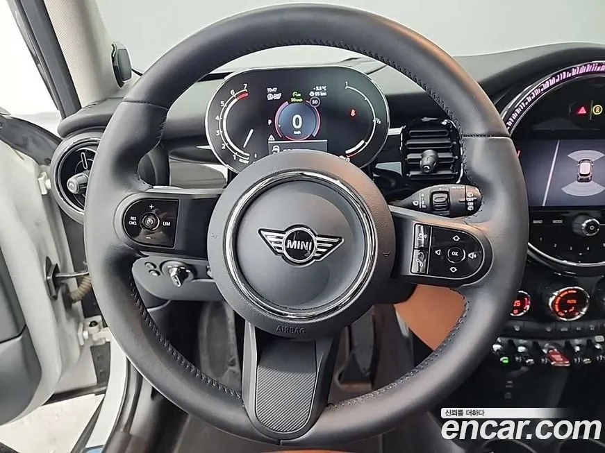 Mini Cooper 2023 из KR, фото 10