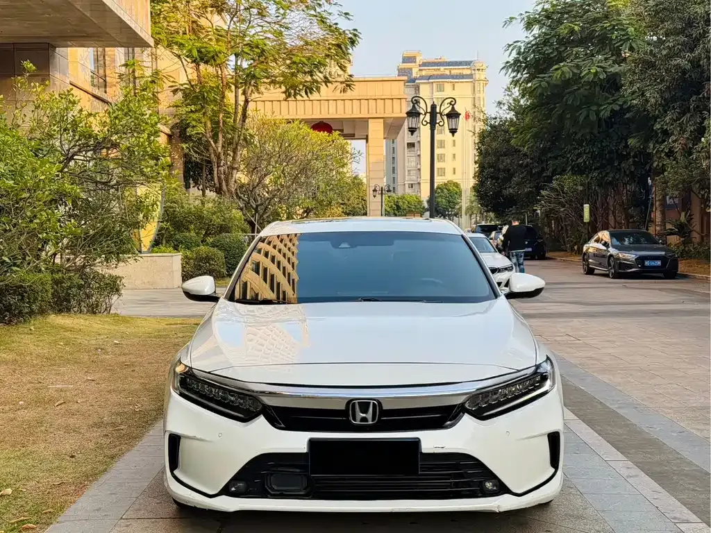 Honda Inspire — фото 9