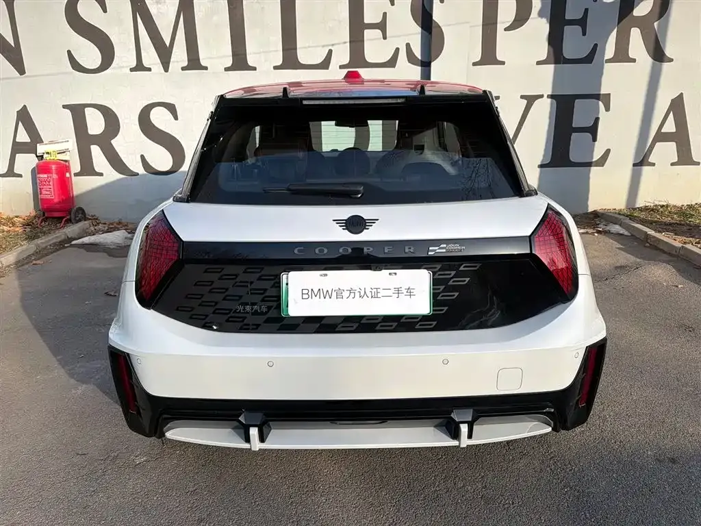 MINI JCW Electric 2025 из CN, фото 6