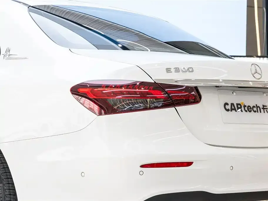 Mercedes-Benz E-Class 2022 из CN, фото 5