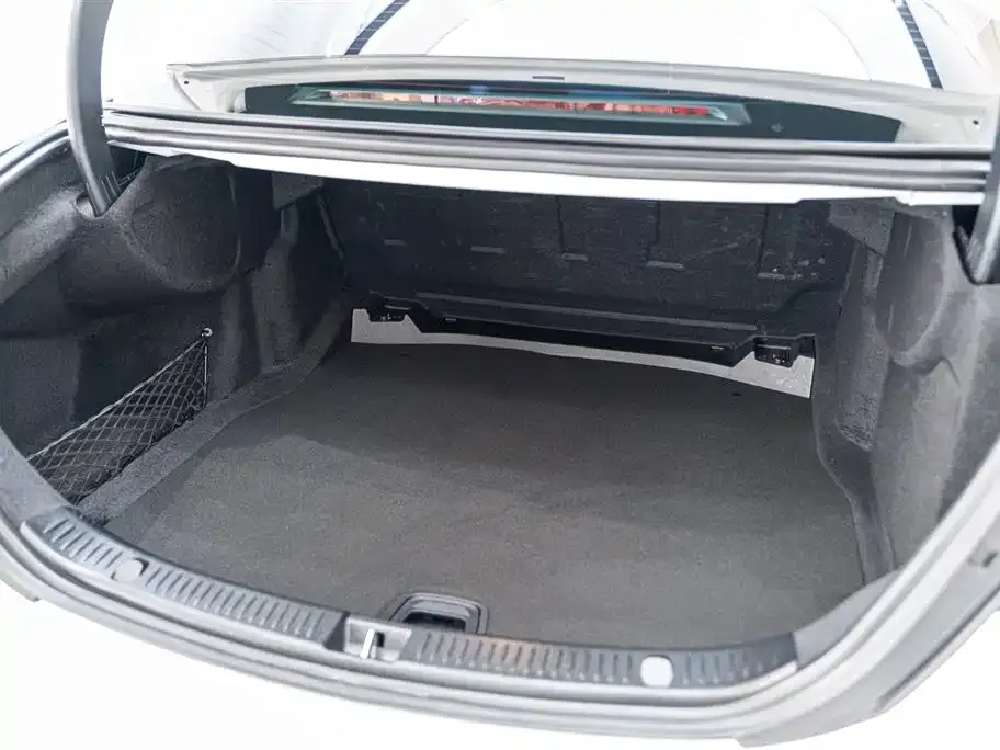 Mercedes-Benz E-Class 2022 из CN, фото 4
