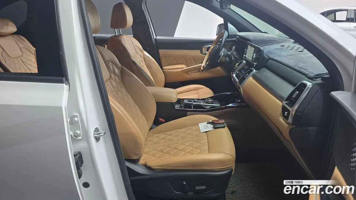 Kia Sorento — фото 9