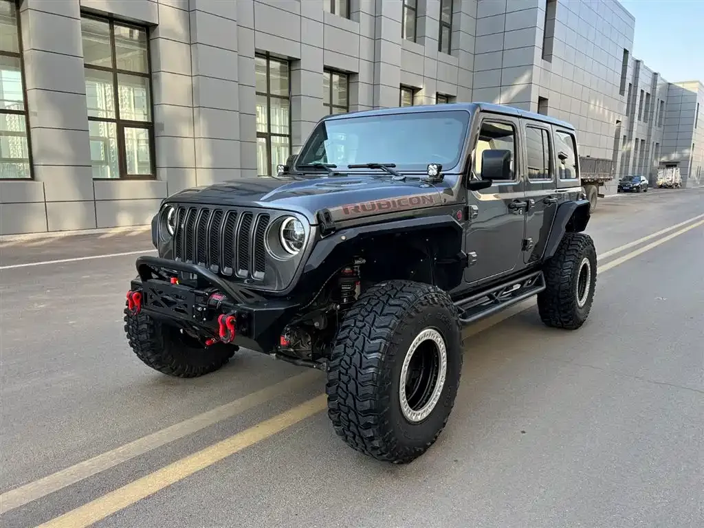 Jeep Wrangler 2023 из CN, фото 1