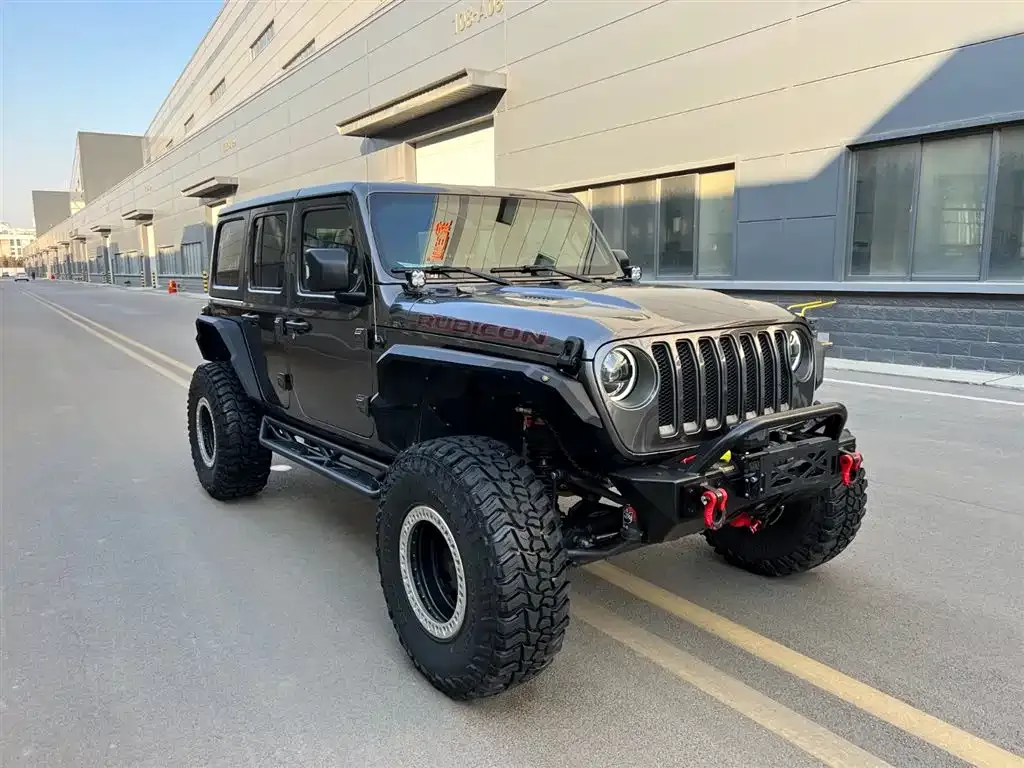 Jeep Wrangler 2023 из CN, фото 4