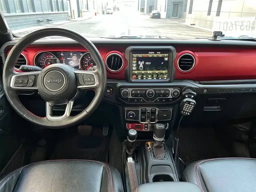 Jeep Wrangler 2023 из CN, фото 9